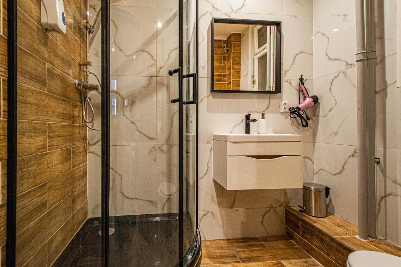 Cozy Studio In The Main City Center Прага Экстерьер фото